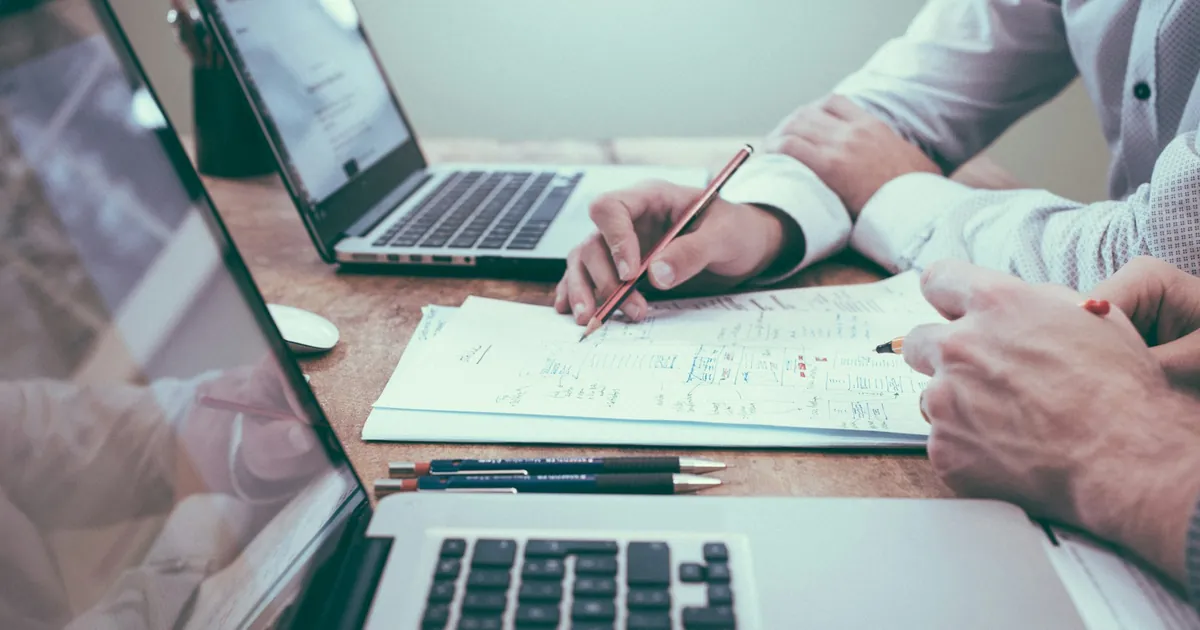 How to Switch IT Providers Without Downtime or Drama